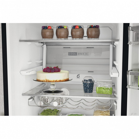 Холодильник  W7X 94T KS