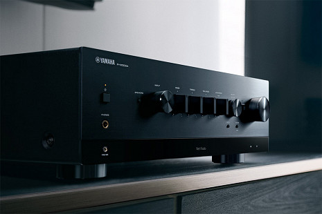 Hi-Fi Resīveris  R-N1000ABL